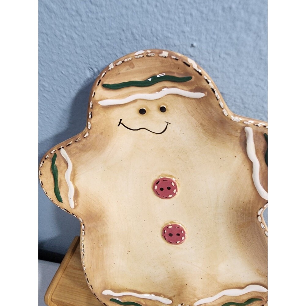 Grandma's Gingerbread La Dolce Vita  Collection Dish Christmas Holiday Plate 8"